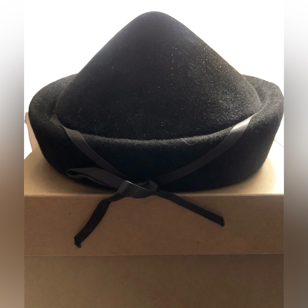 Peachbloom Velour Women’s VTG Hat Valerie Modes Black Imported Fur Sz M Box READ